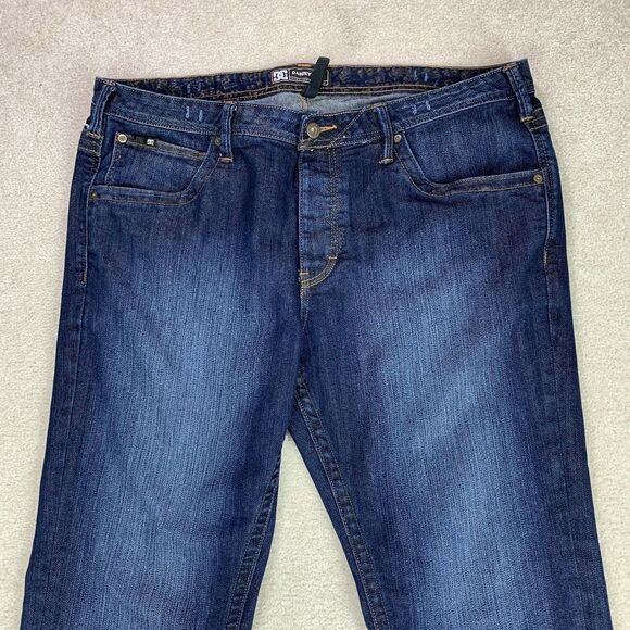 Vintage DC Shoes Mens 38 (Fits 40) Danny Way Skateboarding Denim Cropped Jeans - Picture 2 of 13